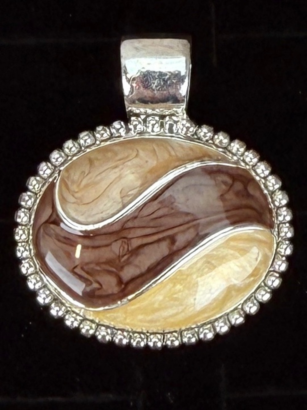 Beautiful Silvertone KC Designs pendant with enamel + free 16” cord necklace